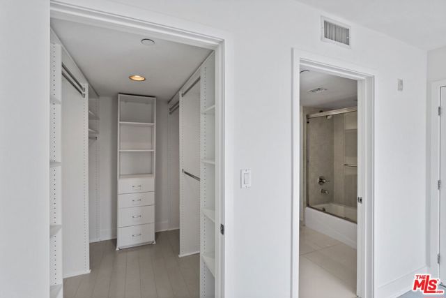 1518 Federal, Los Angeles CA: https://media.crmls.org/mediaz/316f0813-45c6-440b-a147-4598a325afa5.jpg