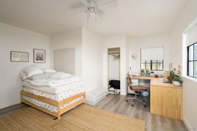 5615 Via Montellano, Bonsall CA: https://media.crmls.org/mediaz/3170978d-402a-471b-9aa8-de6443236457.jpg