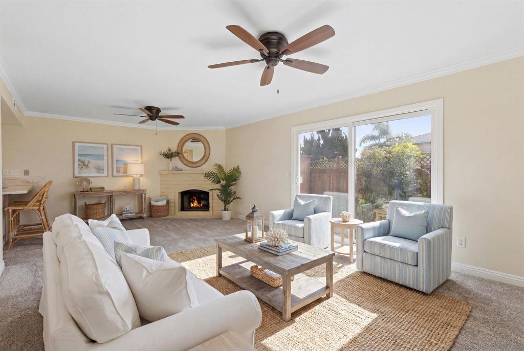 852 Diamond St - photo 3