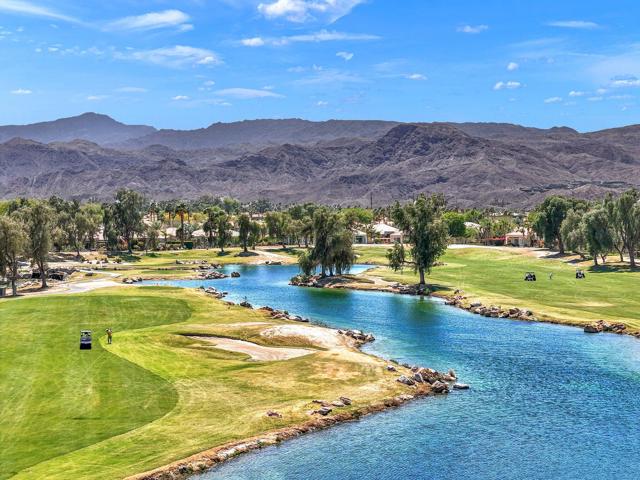 61 Via Las Flores, Rancho Mirage CA: https://media.crmls.org/mediaz/317334c0-e815-48b3-8121-bfd976b46285.jpg