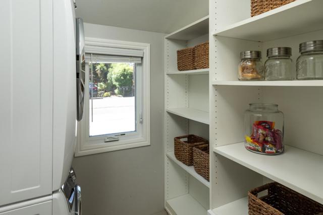 481 San Luis Avenue, Los Altos CA: https://media.crmls.org/mediaz/31736bac-d8b9-49f0-b54b-4e9003cb86b6.jpg