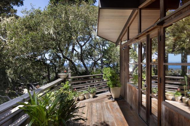 799 Parcel Street, Monterey CA: https://media.crmls.org/mediaz/317469b5-567a-4f66-8924-3e29a3a978af.jpg