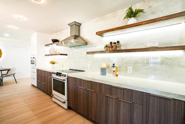 10970 Ridgeview Avenue, San Jose CA: https://media.crmls.org/mediaz/31750710-6cce-46e9-aeac-97b81f46f3c2.jpg
