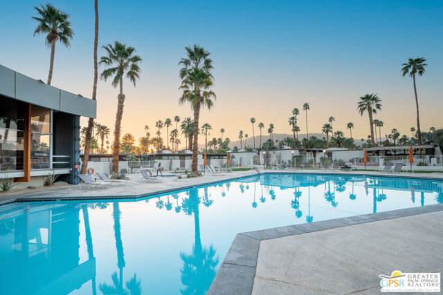 1111 E Palm Canyon Drive, Palm Springs CA: https://media.crmls.org/mediaz/3175071a-dd53-42c6-91d9-e165a1285227.jpg