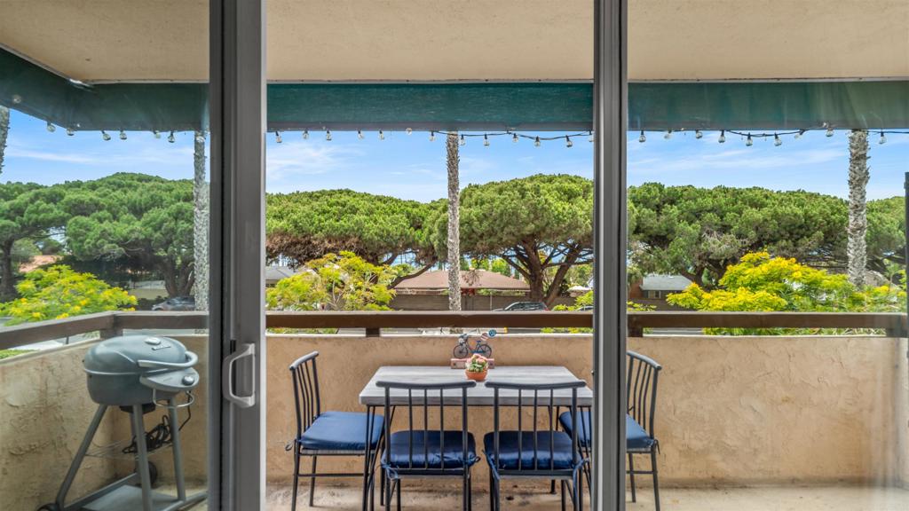 6455 La Jolla Boulevard - photo 2