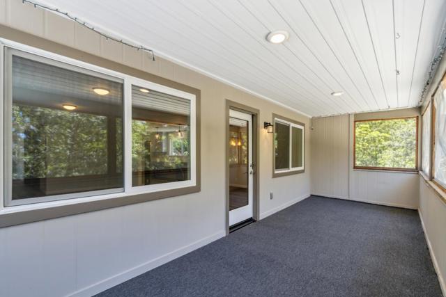 24895 Skyland Road, Los Gatos CA: https://media.crmls.org/mediaz/31759c38-4414-4ece-924d-4916deb8724b.jpg