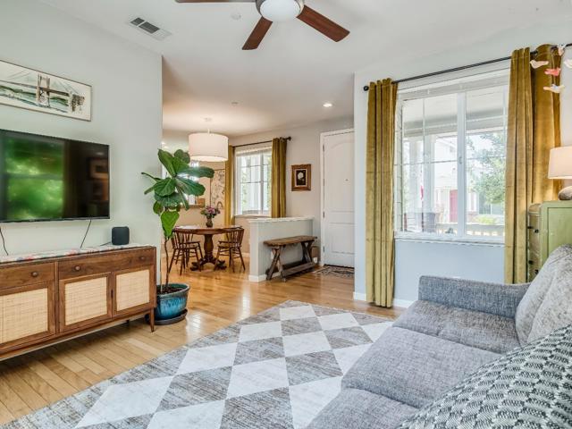 140 Sarafina Way, Gilroy CA: https://media.crmls.org/mediaz/31760f14-faaa-4321-afd6-ad84421534b5.jpg
