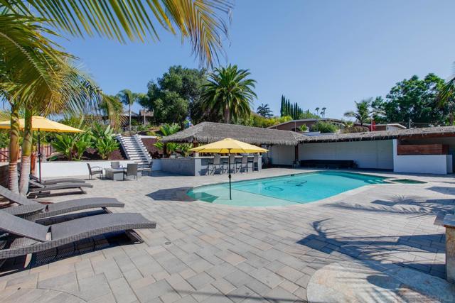704 Matagual Dr, Vista CA: https://media.crmls.org/mediaz/31763734-fea9-49ae-9273-11d4a5cdb609.jpg