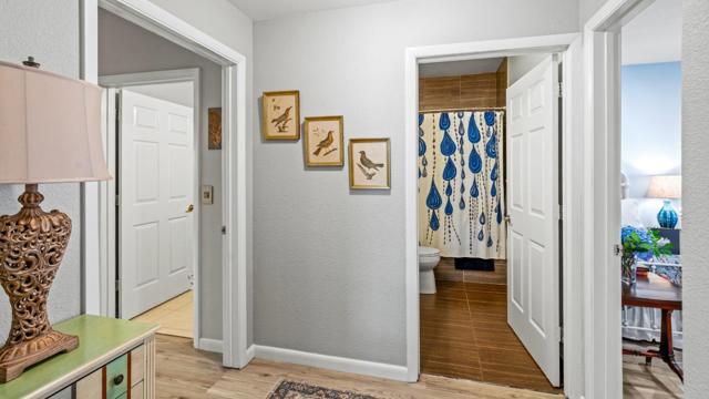 2600 Oak Road, Walnut Creek CA: https://media.crmls.org/mediaz/3176ca32-461a-47bc-880a-6f19e3f3b372.jpg