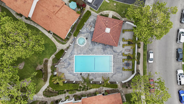 3235 Kelp Lane, Oxnard CA: https://media.crmls.org/mediaz/31779db0-8866-4c4e-980f-b1d831658f2a.jpg
