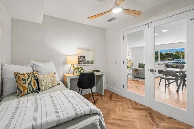 Detail Gallery Image 26 of 52 For 90 Montego Ct, Coronado,  CA 92118 - 2 Beds | 2/1 Baths