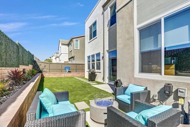 Detail Gallery Image 27 of 32 For 2332 Trevi Cir, Chula Vista,  CA 91913 - 4 Beds | 3 Baths