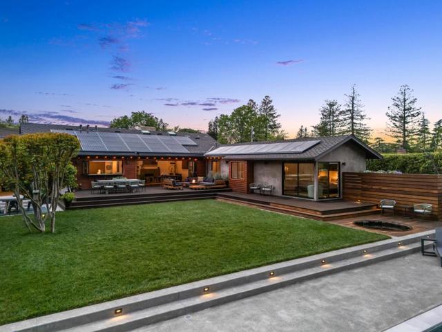 15548 Kavin Lane, Monte Sereno CA: https://media.crmls.org/mediaz/31798996-a88b-43b1-90e2-f932d618a544.jpg