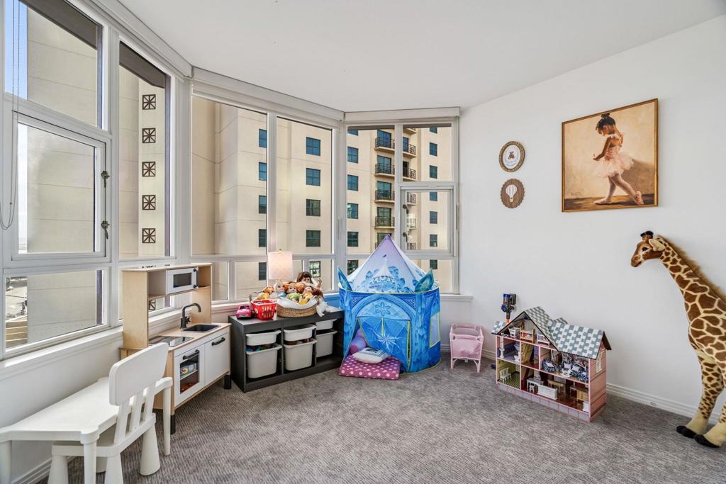700 Harbor Dr - photo 12