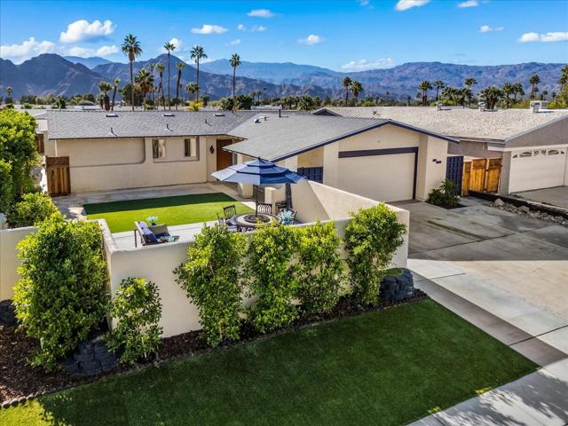 43035 Tennessee Avenue, Palm Desert CA: https://media.crmls.org/mediaz/317c7c68-8969-4a23-ac7a-a374bf17116e.jpg