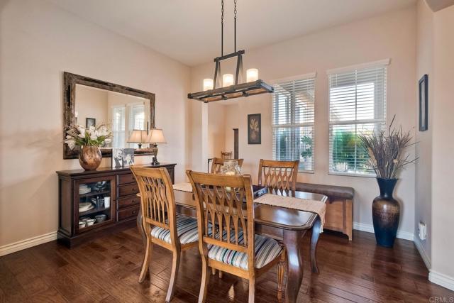 2682 Dundee Glen, Escondido CA: https://media.crmls.org/mediaz/317cc825-1e09-4f84-abca-806d8523f79e.jpg