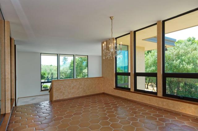 20753 Scenic Vista Drive, San Jose CA: https://media.crmls.org/mediaz/317dd1e1-3495-4439-9f20-76be962b55d6.jpg