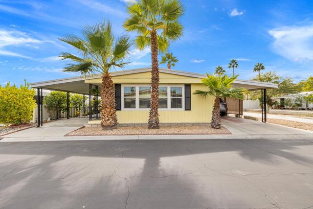 246 Laredo Drive, Palm Springs CA: https://media.crmls.org/mediaz/317e77e0-a17c-42bf-97fd-e96beb48b2d7.jpg
