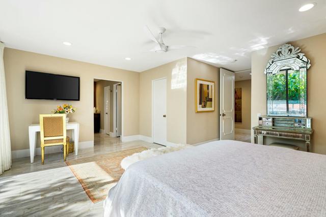 1 Briarcliff Court, Rancho Mirage CA: https://media.crmls.org/mediaz/317fb529-605b-42d6-982f-bcecbd2d4983.jpg