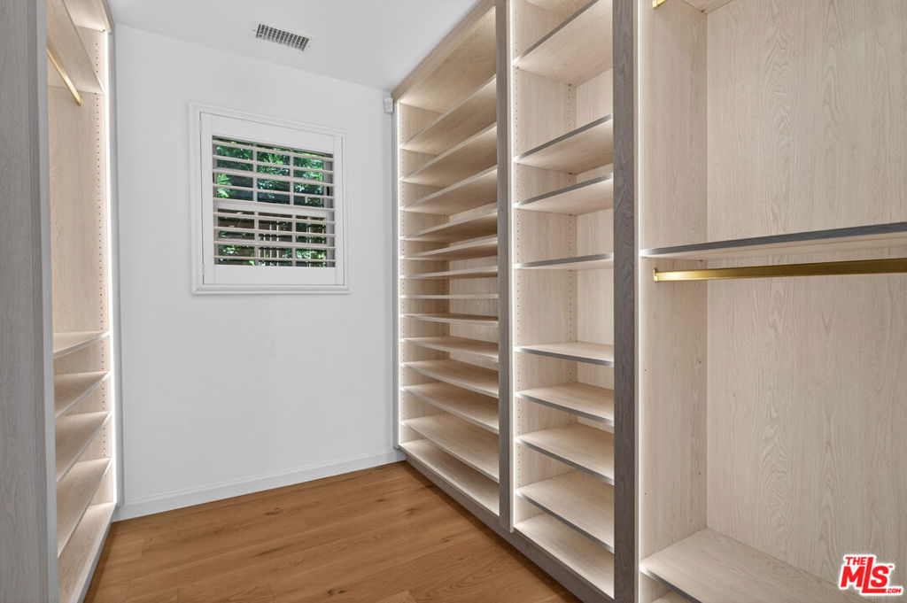MLS #26845863 image #44