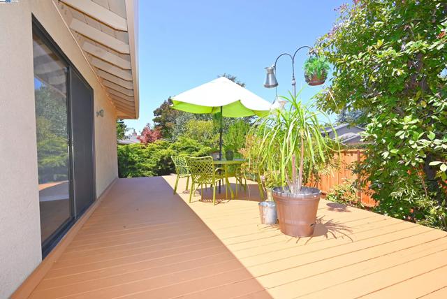 241 Belaire Ct, Danville CA: https://media.crmls.org/mediaz/318096dd-6432-437e-904a-bc52540c133a.jpg