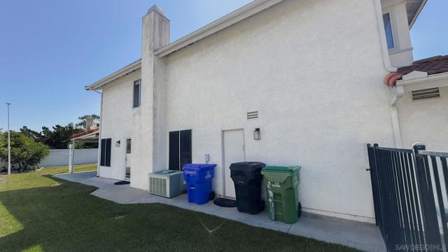 11686 Cacao Court, San Diego CA: https://media.crmls.org/mediaz/318195b2-5df8-4cea-bc53-8105a53b74fb.jpg