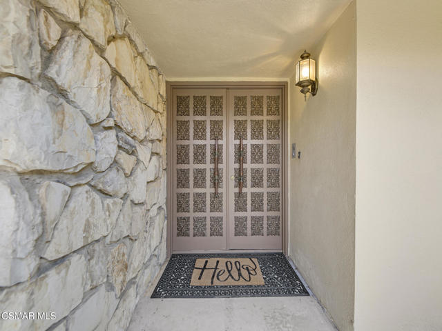 5448 Bothwell Road, Tarzana CA: https://media.crmls.org/mediaz/3181ae55-6c86-4eb5-892a-abf962cd38ad.jpg