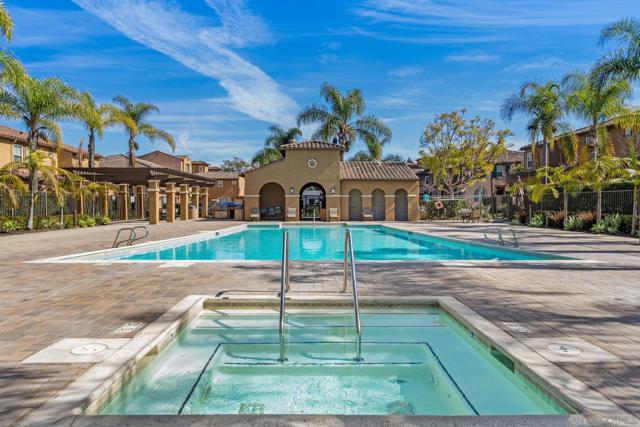 17071 Calle Trevino, San Diego CA: https://media.crmls.org/mediaz/3181fd1c-2c3e-446b-a298-a15ff2662321.jpg