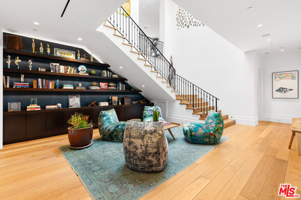 3160 Coldwater Canyon AvenueStudio City img 21