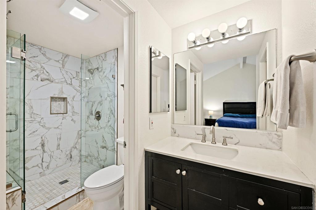 MLS #250042122SD image #10