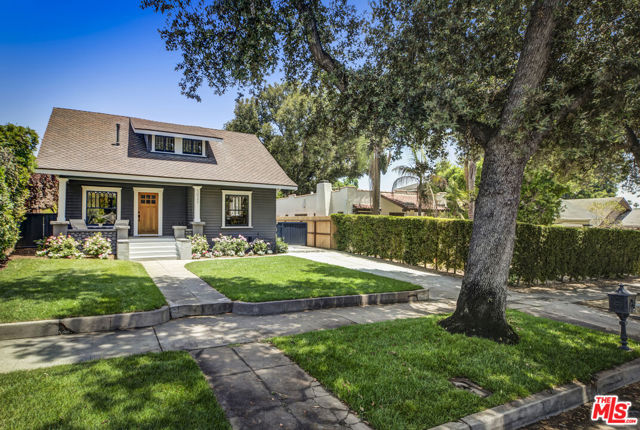 1022 N Marengo Avenue, Pasadena CA: https://media.crmls.org/mediaz/3186e9a6-7ad8-4ed3-8eed-ccaa1e6f0caa.jpg