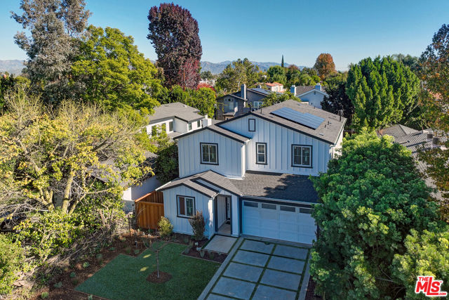 4328 Wilkinson Avenue, Studio City CA: https://media.crmls.org/mediaz/3187ab39-fdc4-4d55-bc23-bf5f002ecb9a.jpg