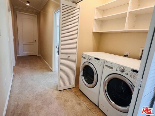 458 S Clark Drive, Beverly Hills CA: https://media.crmls.org/mediaz/3187ba75-cefd-4e2f-b710-f5b322a0b07d.jpg