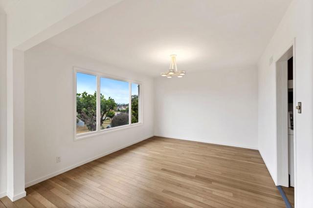 14 Wilshire Court, Daly City CA: https://media.crmls.org/mediaz/3187fa33-dbe9-4ed6-9ea4-ddead7f99be3.jpg
