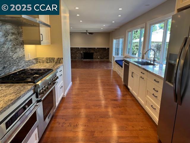 2524 Corte Del Marques, Walnut Creek CA: https://media.crmls.org/mediaz/31897eca-5ea8-4a88-ae05-d16cd47ced33.jpg