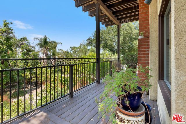 4713 Bedel Street, Woodland Hills CA: https://media.crmls.org/mediaz/318aa840-131e-4797-b596-0df56ed694f9.jpg