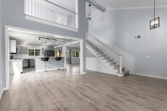 348 Avenida De Las Rosas, Encinitas CA: https://media.crmls.org/mediaz/318b1071-1fc6-47f9-ae96-ab81b7adb935.jpg
