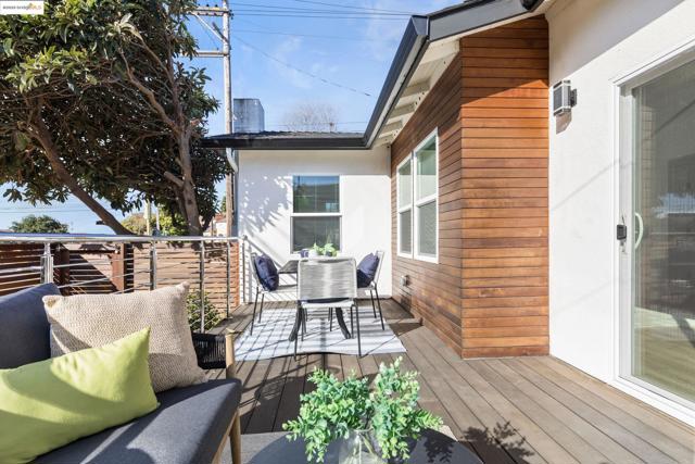 Image 24 of 43 For 4300 Adeline St