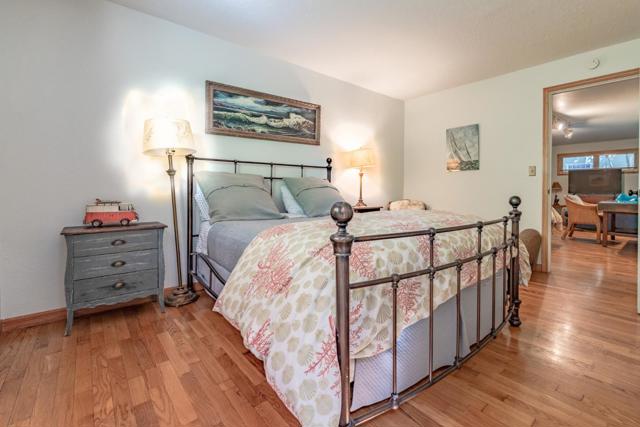 4355 Opal Cliff Drive, Santa Cruz CA: https://media.crmls.org/mediaz/318bf790-27b9-48cb-af66-d000dd9f1adc.jpg