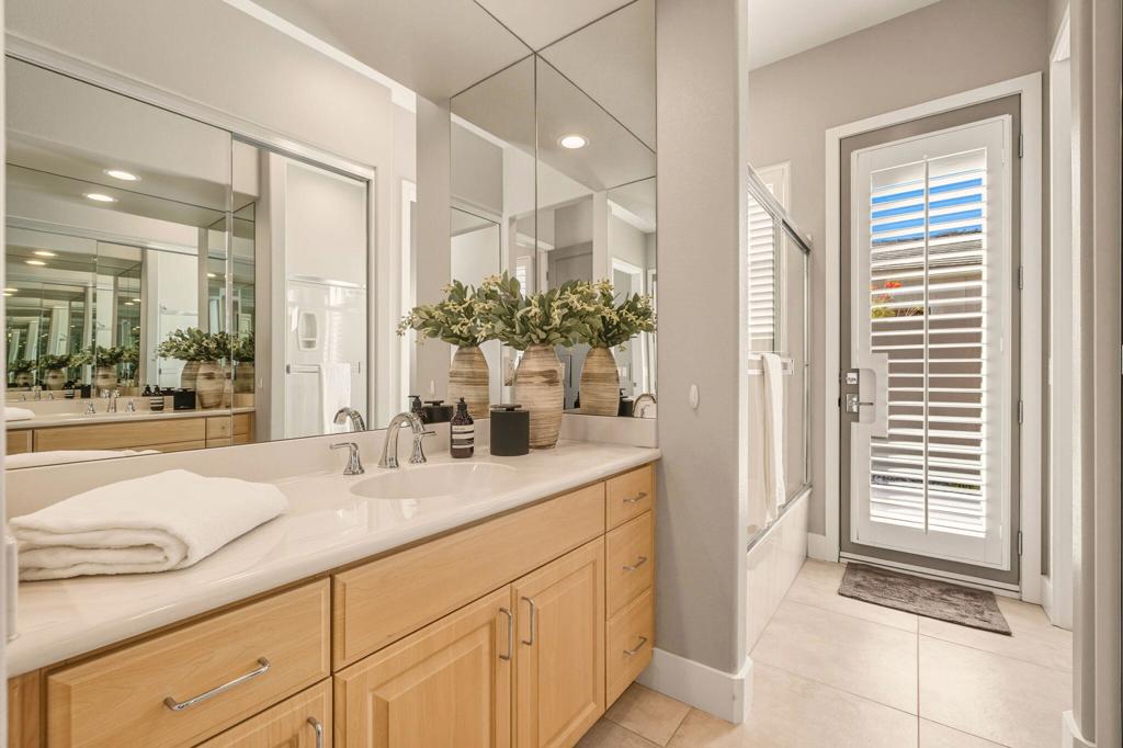 MLS #219136597DA image #32