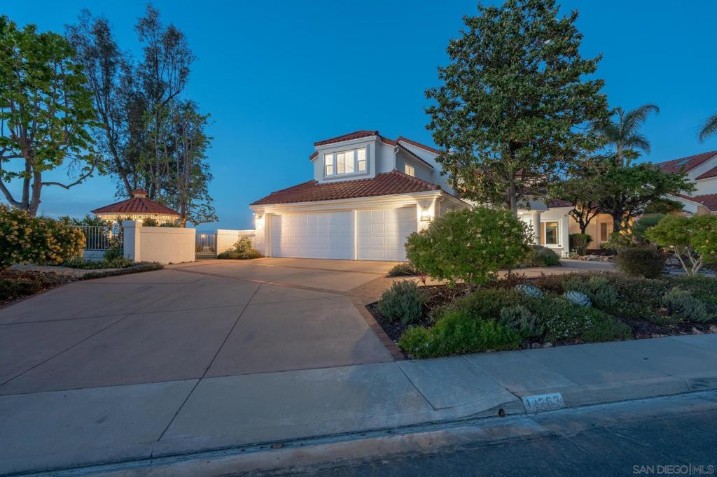 12262 Avenida Consentido - photo 4