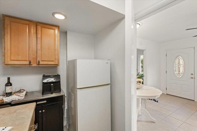4772 Gateshead Road, Carlsbad CA: https://media.crmls.org/mediaz/318dcb37-b29b-40a2-8872-b1dc0a968446.jpg