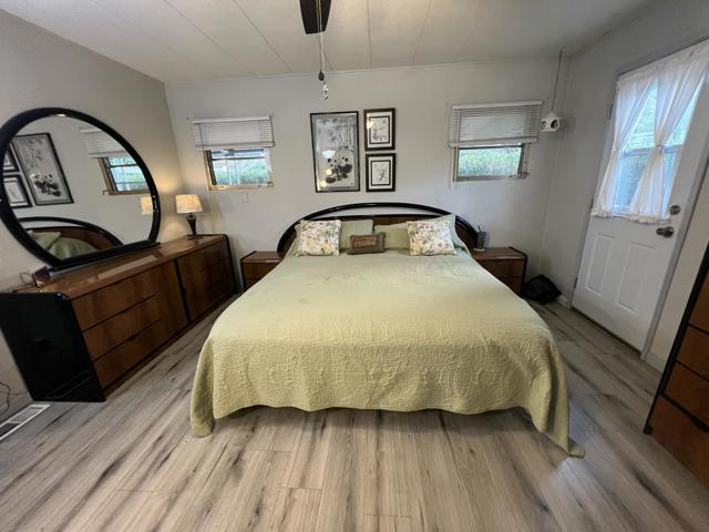 257 Del Mar, Palm Springs CA: https://media.crmls.org/mediaz/318df685-b385-4df4-9f34-2c514cb4a7f2.jpg