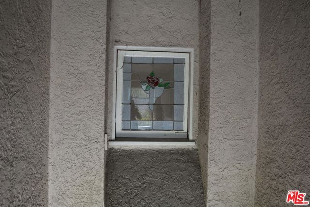 331 CORNELL Drive photo 4