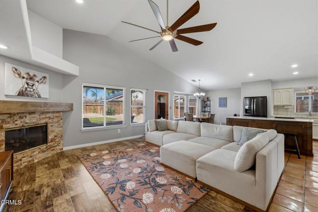 Detail Gallery Image 12 of 49 For 12614 Grand Teton Dr, Bakersfield,  CA 93312 - 4 Beds | 3 Baths