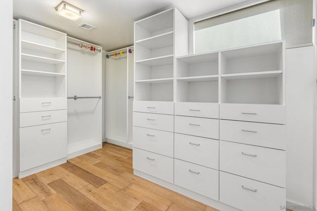165 Pine Ave, Carlsbad CA: https://media.crmls.org/mediaz/318e939d-b09a-4403-9f0d-2f2f8a36ceb7.jpg