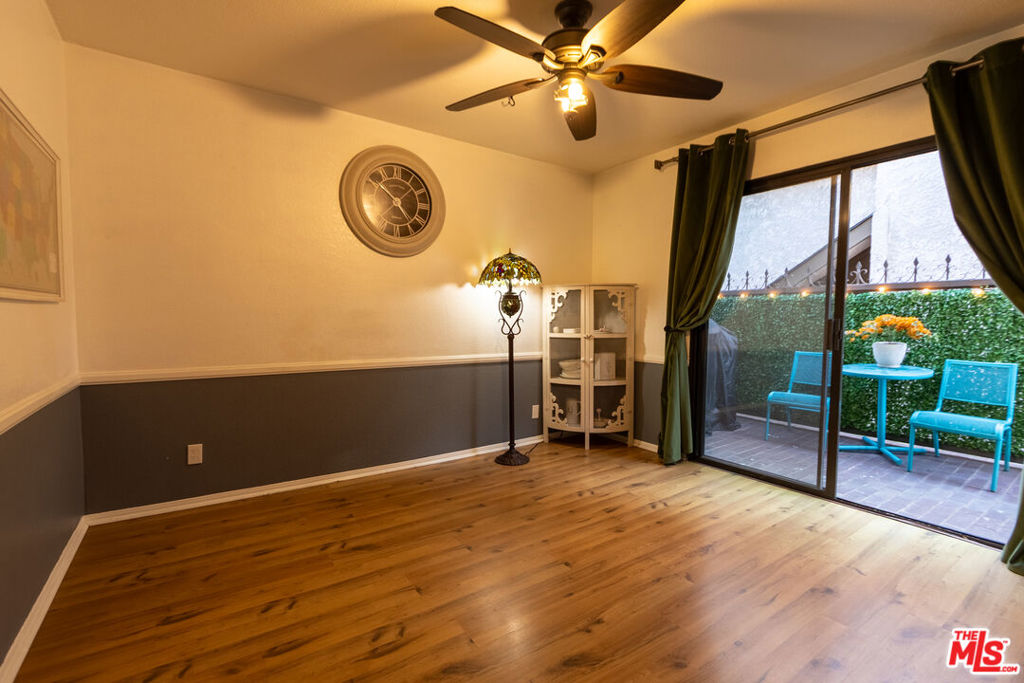 318F1F56 57A1 459E 8C33 723D0112Fb10 645 Magnolia Boulevard #C, Burbank, Ca 91501 &Lt;Span Style='BackgroundColor:transparent;Padding:0Px;'&Gt; &Lt;Small&Gt; &Lt;I&Gt; &Lt;/I&Gt; &Lt;/Small&Gt;&Lt;/Span&Gt;