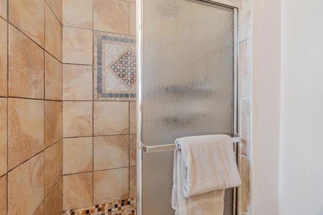 4416 Callan Boulevard, Daly City CA: https://media.crmls.org/mediaz/318f36b4-6eb0-4040-bc49-b495b31d9b73.jpg