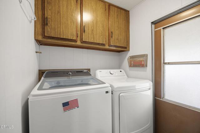 80 Copland Circle, Ventura CA: https://media.crmls.org/mediaz/318f683b-2308-4b18-b707-3508e1b3e93d.jpg