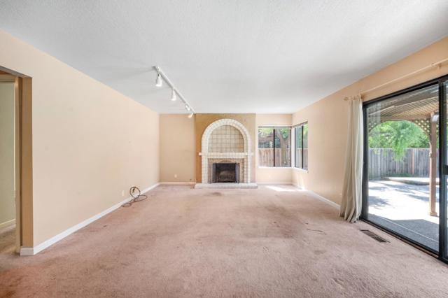Family Room/Den